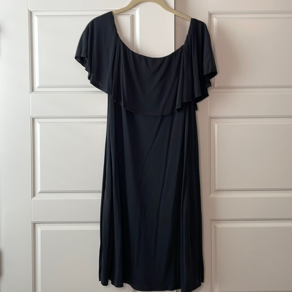 Aqua large off the shoulder black/grey dress